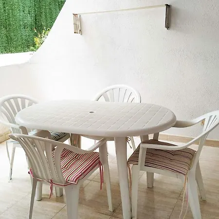 Apartment Las Fuentes 3000 *